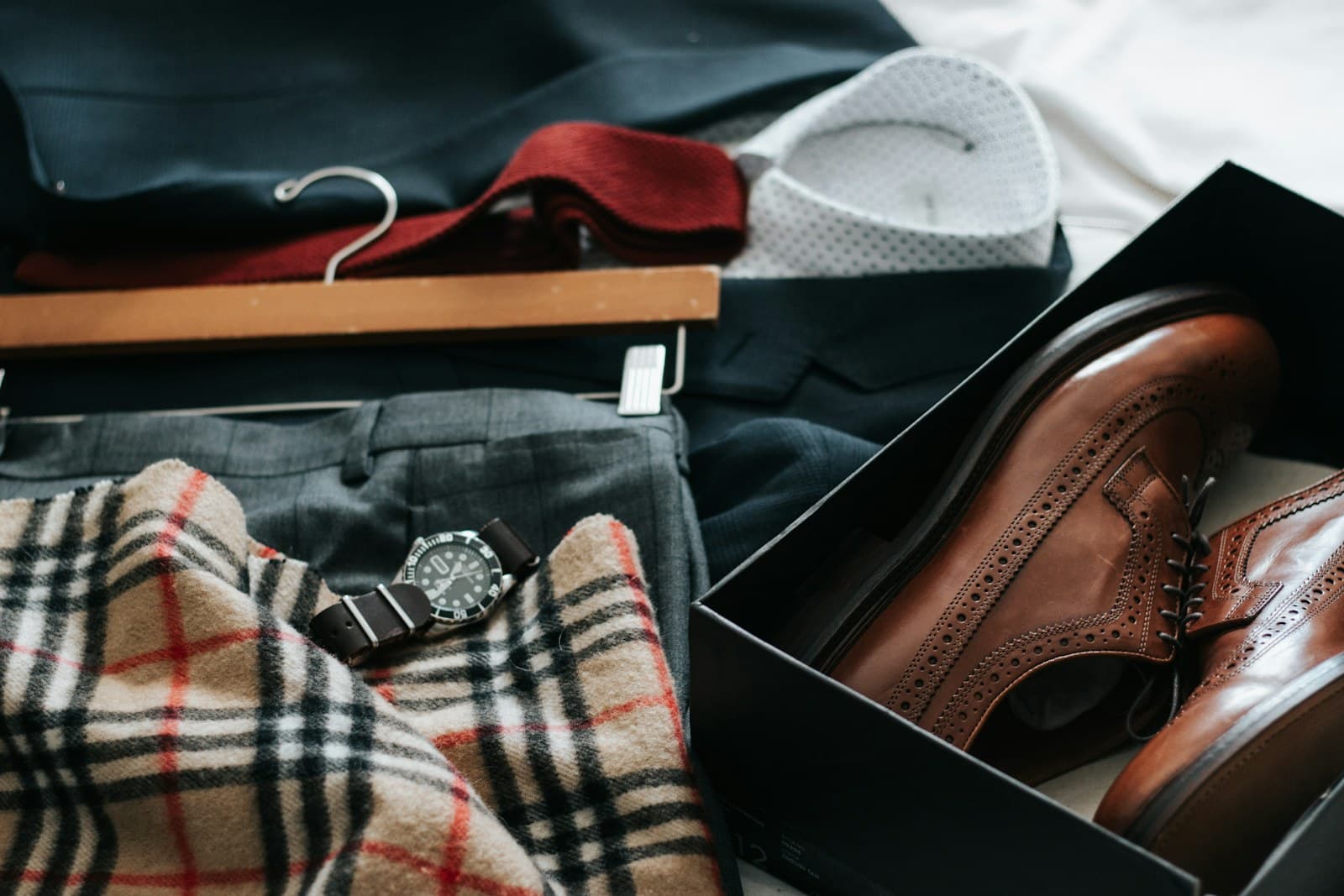 Men's fashion clothing rack